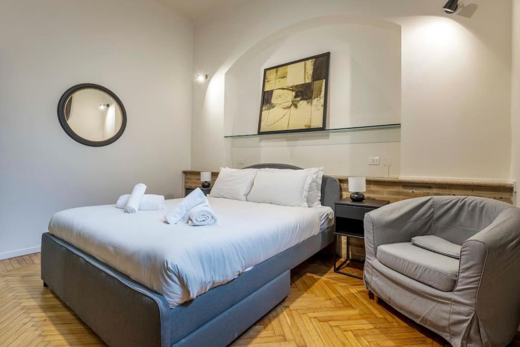 Comfortable 3 Bedrooms Few Steps From Duomo * Milaan